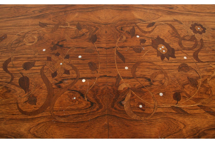 Mid-20th Century Elegant Art Deco Dining Table with Exotic Inlay, in the style of Leleu For Sale