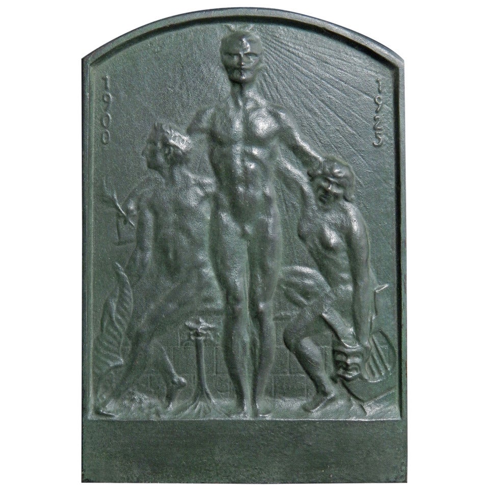 Plaque en bronze Art Déco suédois « Arts and Abundance » en vente