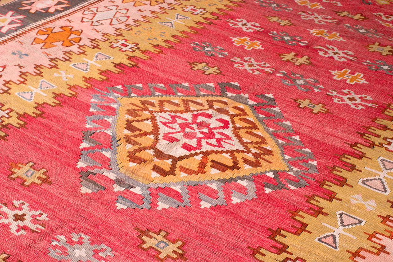 A very nice vintage Kilim from Oushak area in Turkey.