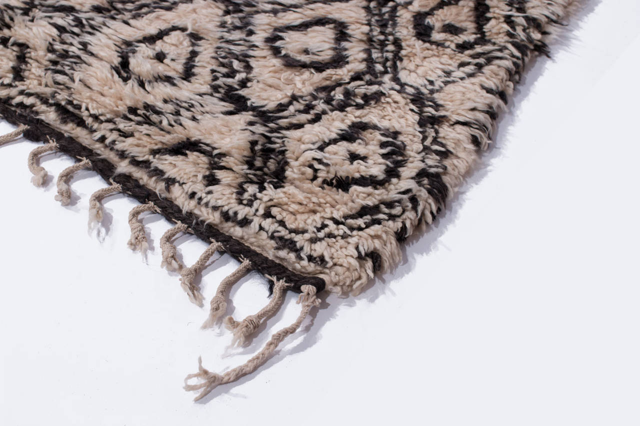 Wool Vintage Moroccan Berber Rug of the Beni Ouarain Tribe
