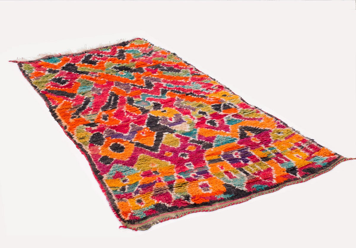 Fantastic color and design and woven with handspun wool of the best quality, this rug is in excellent condition.