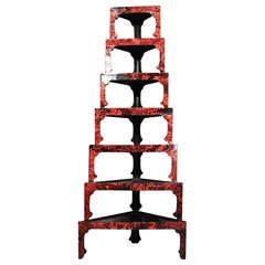 Stacking display tables