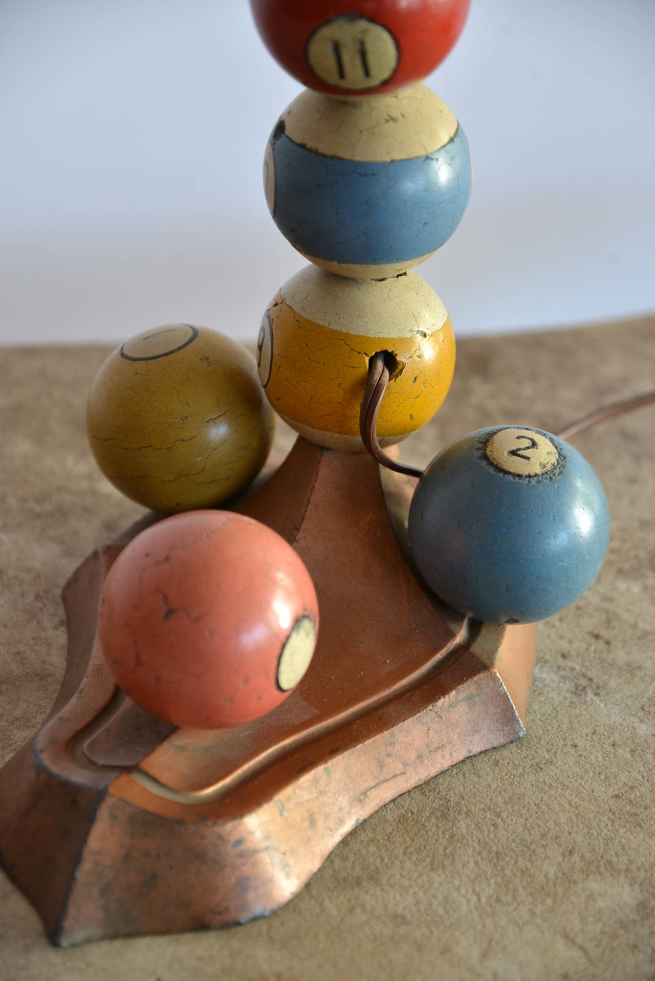 American Vintage Wooden Pool Ball Lamp