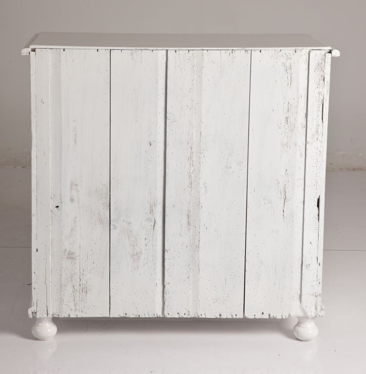 Mid-20th Century fabulous white cabinet