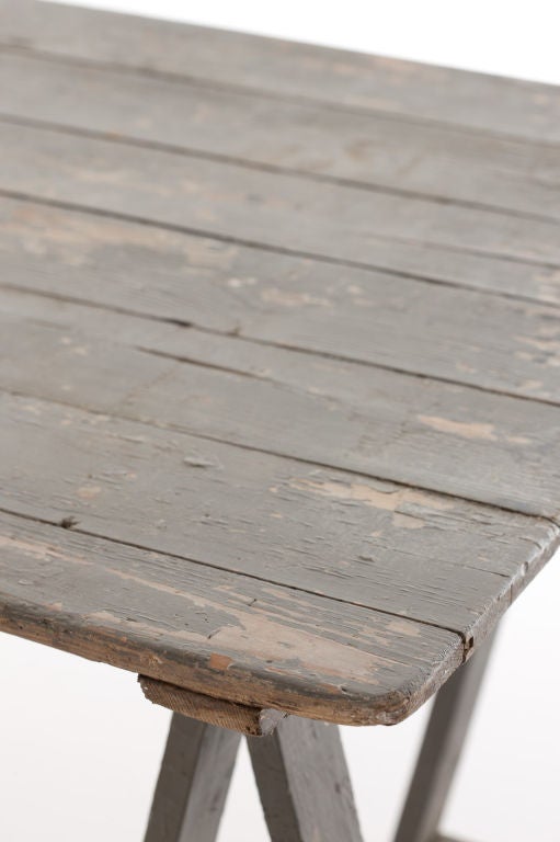 gray vintage table 2