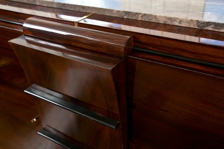 Exceptionally elegant Art Deco Sideboard 4