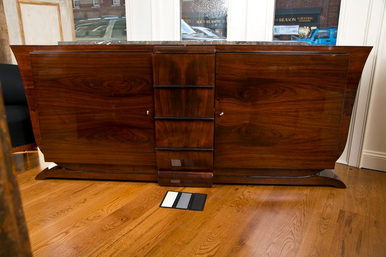 Mid-20th Century Exceptionally elegant Art Deco Sideboard