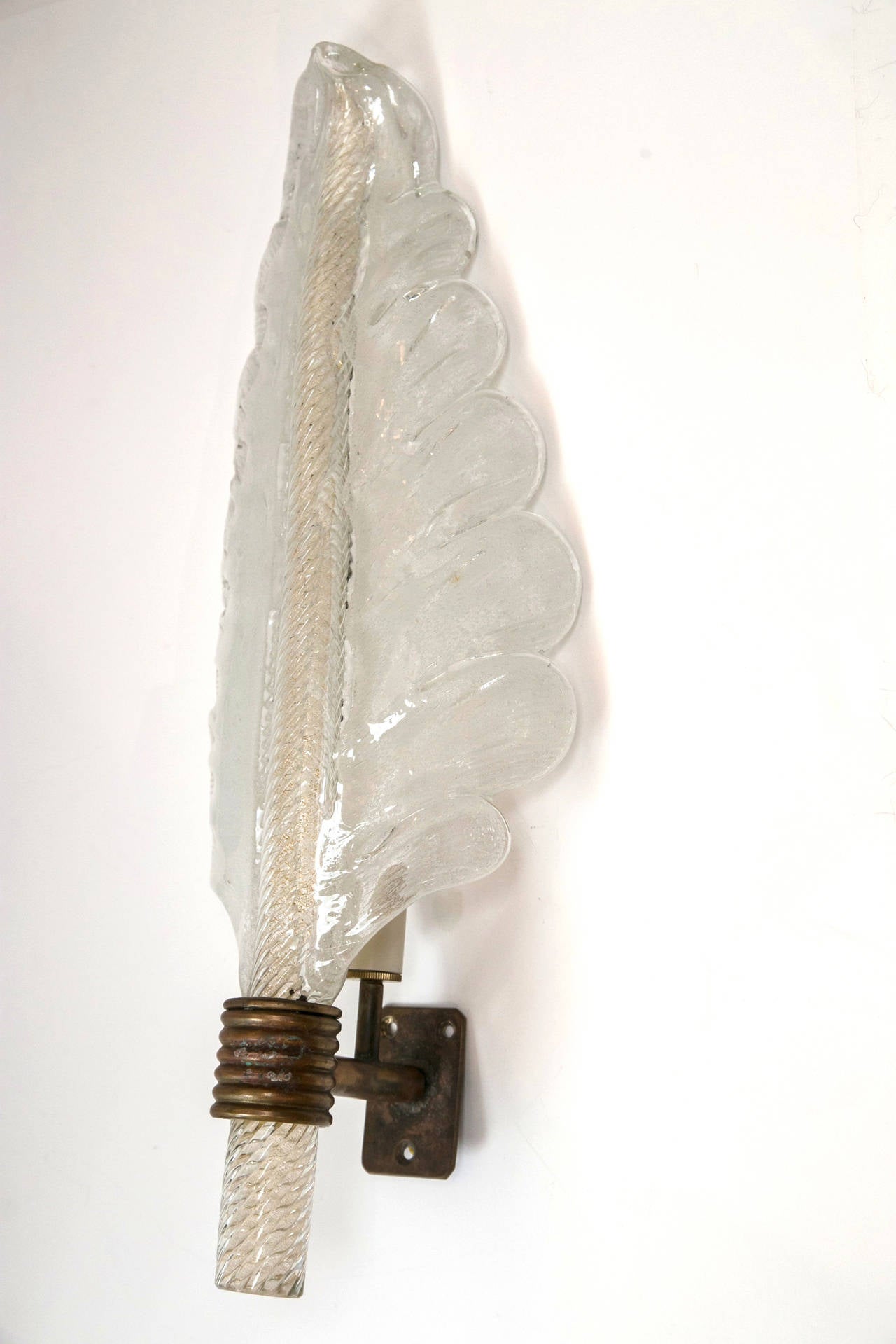 Mid-Century Modern Large Single and Vintage Barovier Leaf Wall Light For Sale