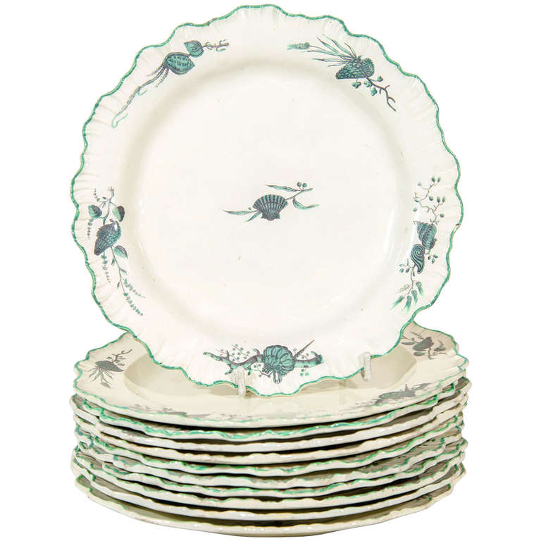 Dozen 18th Century Wedgwood Creamware Dishes Decorated with Shells
