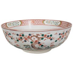 A Large 19th Century Japanese Bowl with Kakiemon Decoration