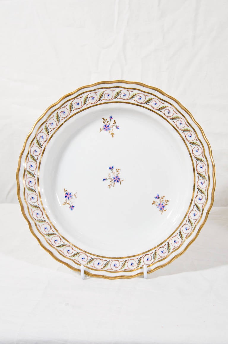 English Set of Antique Porcelain Dessert Dishes
