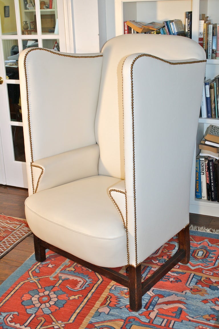 George II Leather Wingback Chair In Excellent Condition In Woodbury, CT