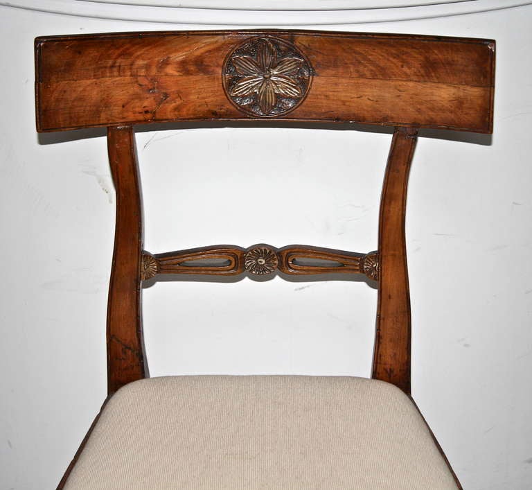 Fruitwood Italian Neoclassical Phiale Side Chair