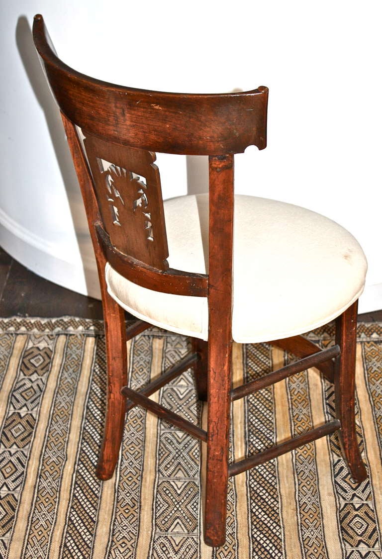 19th Century Italian Neoclassical Frumento Side Chair For Sale