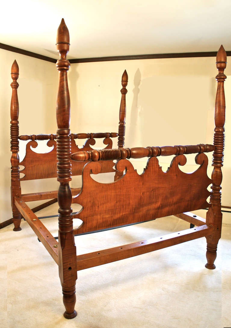 American Classical Sheraton Tiger Maple Four Poster Bed For Sale