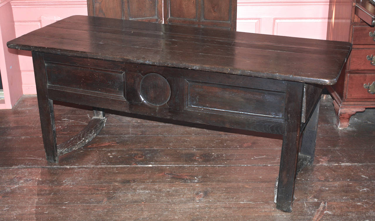 Early Georgian Refectory Table For Sale 2