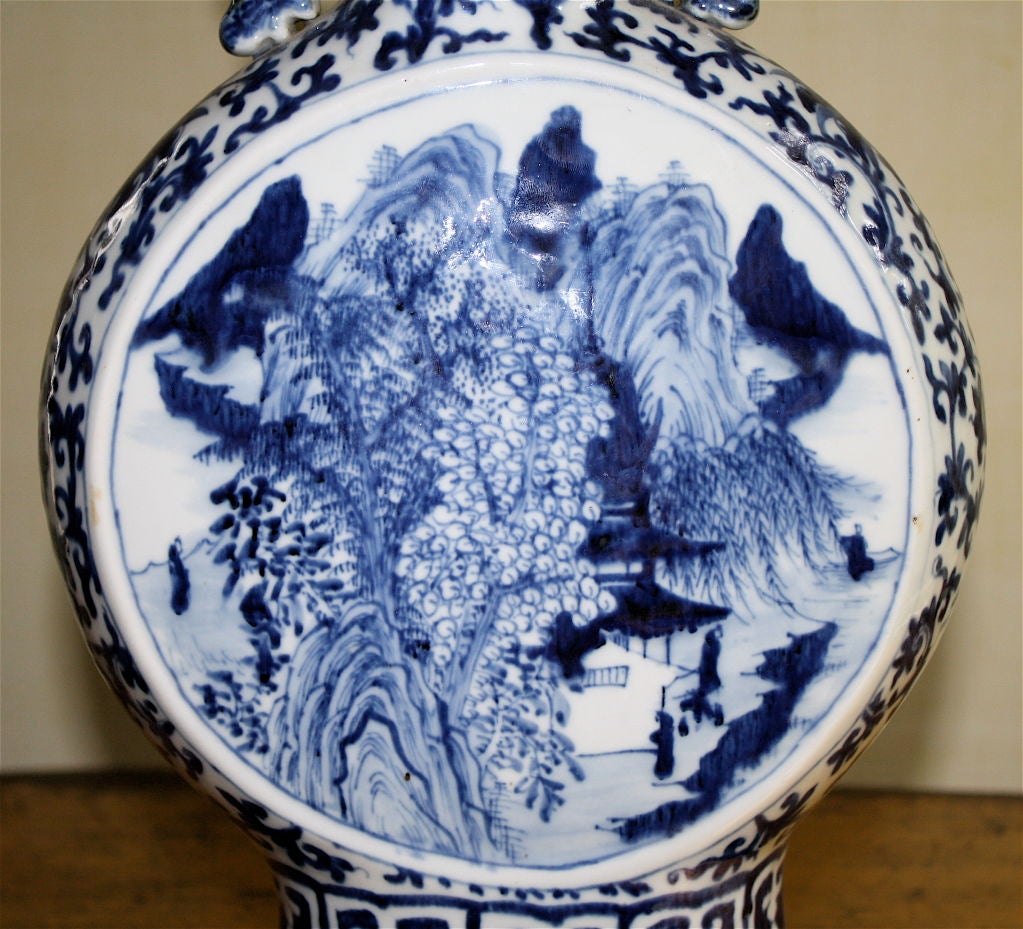 Chinese Export Blue & White Pilgrim or Moon Flask 2