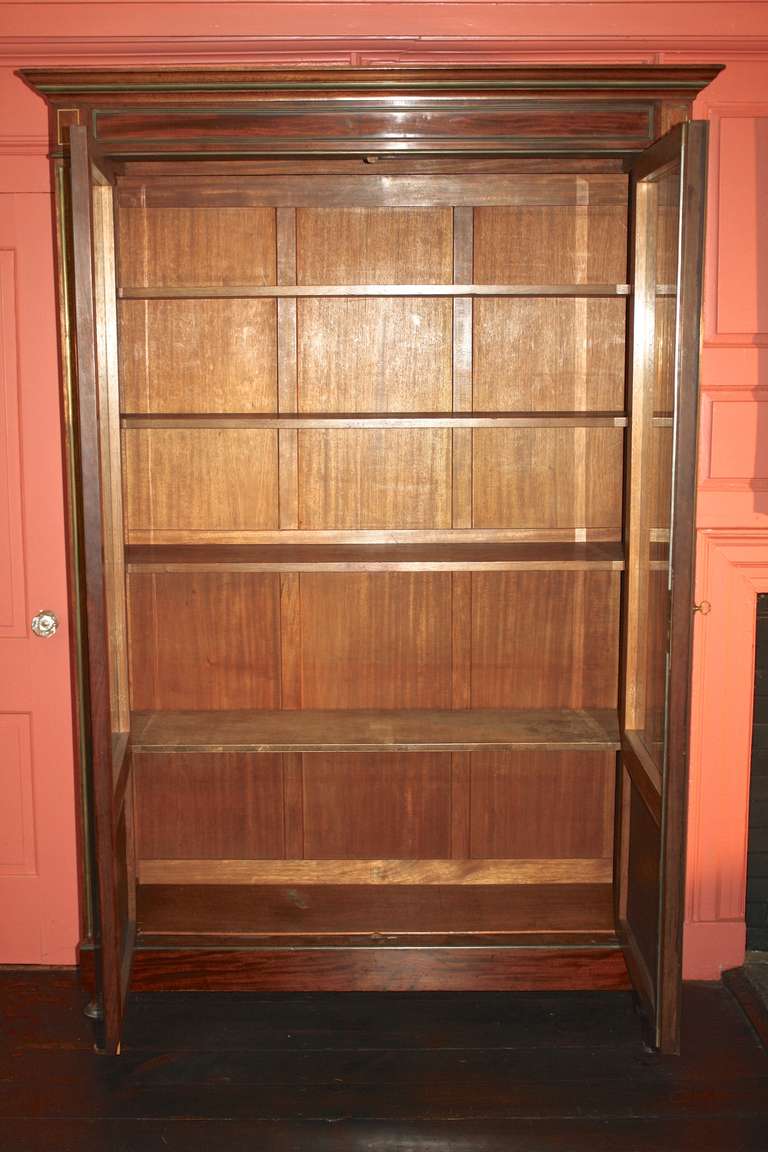French Neoclassical Revival Bibliotheque or Vitrine In Good Condition In Woodbury, CT