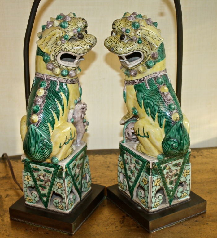 PAIR of Chinese Famille Verte Buddhist Lion Lamps 4