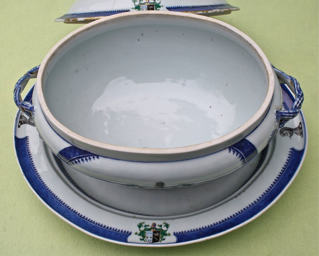 19th Century Chinese Export Armorial Tureen on Platter For Sale