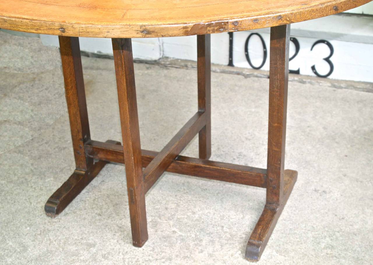 French Leather Top Wine Tasting Table For Sale 3