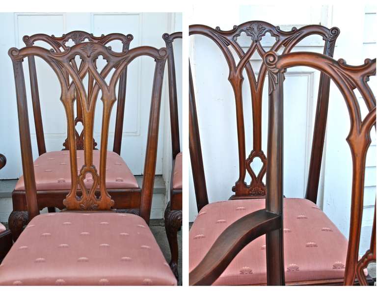 Set of 12 Philadelphia Chippendale Revival Dining Chairs In Good Condition In Woodbury, CT