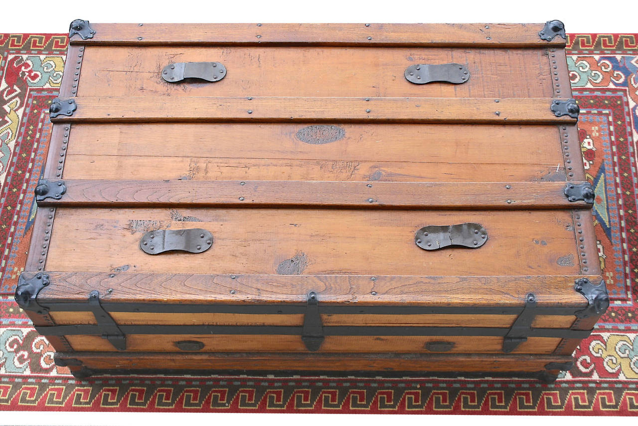 Pine American Wooden Cabin Trunk