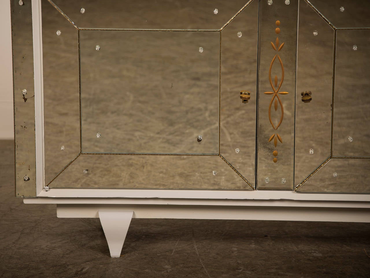 Vintage French Art Moderne Mirrored Cabinet Buffet, Two Doors circa 1940 1