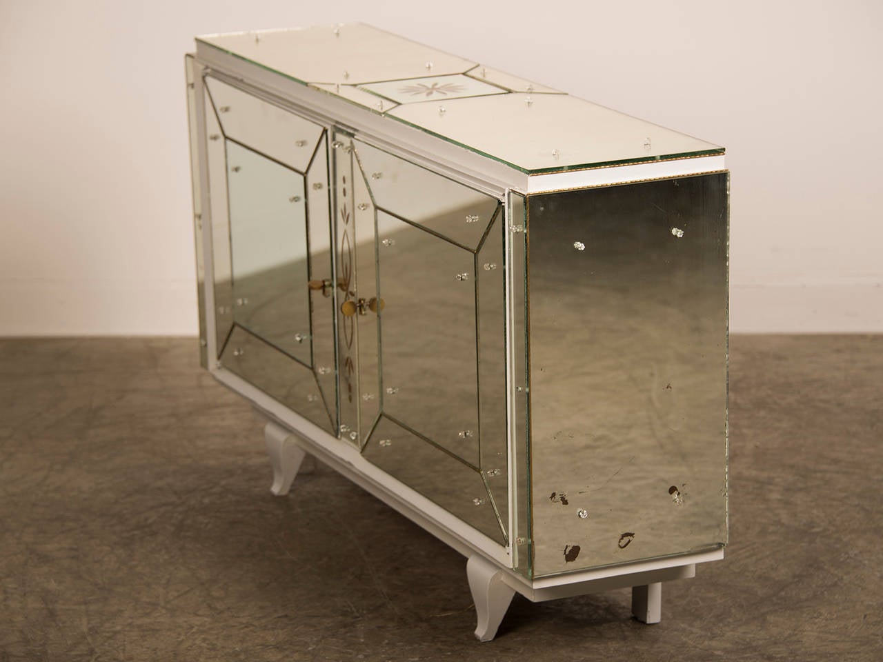 Vintage French Art Moderne Mirrored Cabinet Buffet, Two Doors circa 1940 4