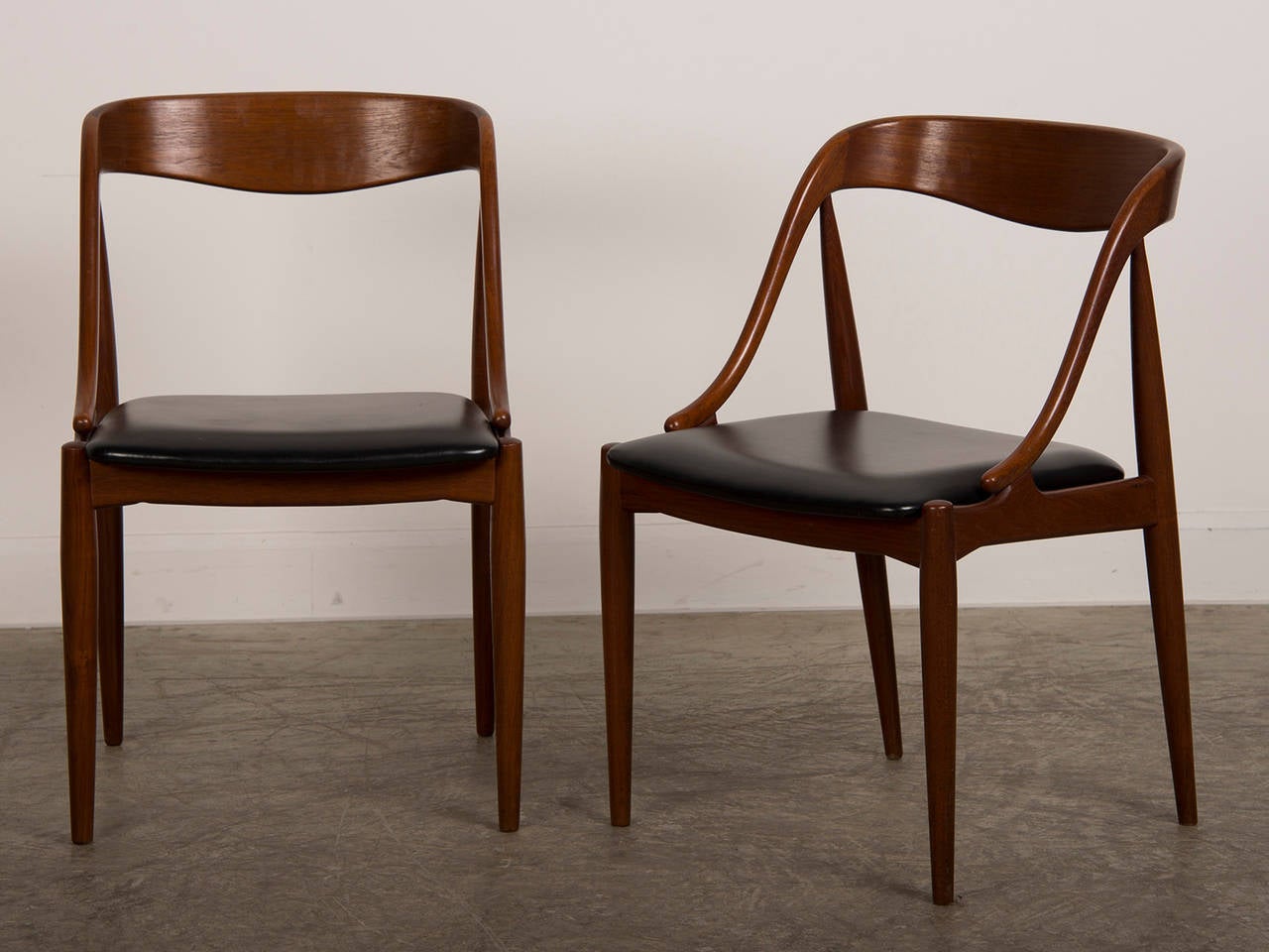 Mid-Century Modern Set Six Teak Armchairs with Leather Seats by Søborg Møbelfabrik, Denmark