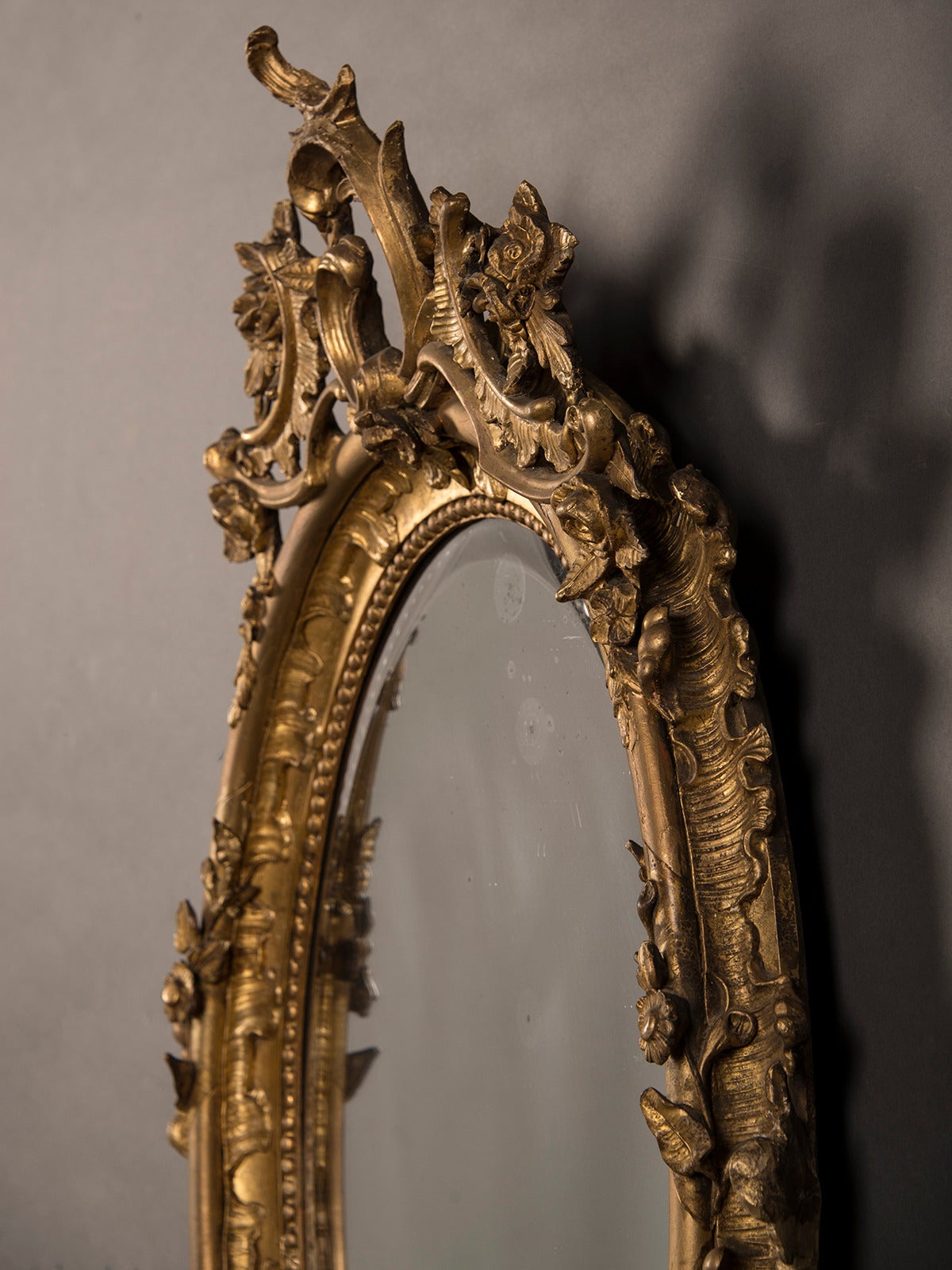Gilded Oval Mirror from Belle Epoque Period France circa 1890 (32