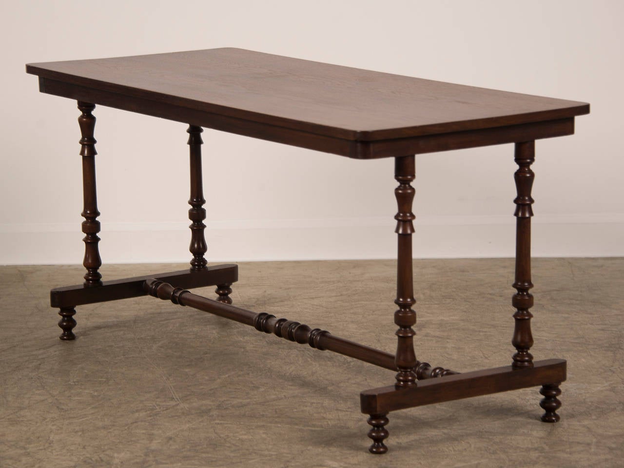 Mid-19th Century Mahogany Serving or Sofa Table in Solid Board Mahogany, England circa 1850