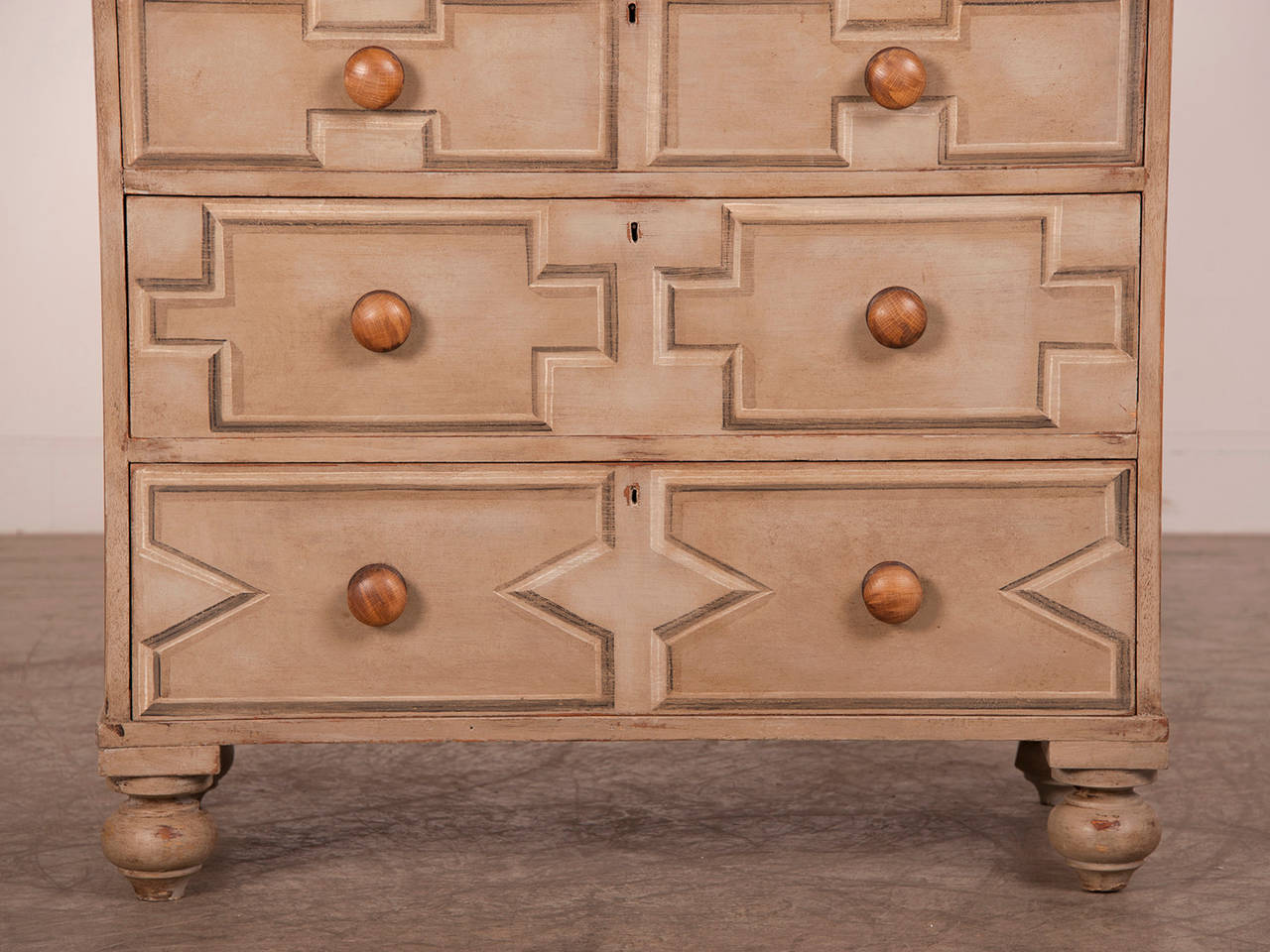 Five Drawer Pine Chest, England circa1865, Painted Geometric Pattern In Excellent Condition In Houston, TX