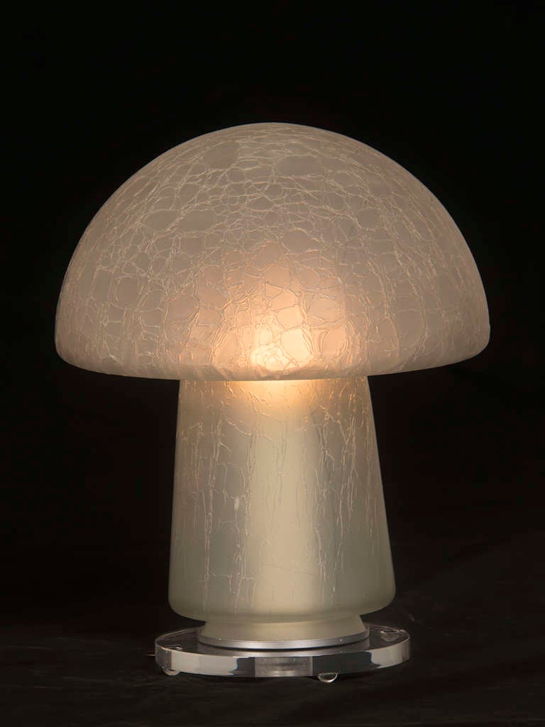 Pair of Vintage Italian Glass Mushroom Shades, circa 1970 Wired as Custom Lamps In Excellent Condition For Sale In Houston, TX
