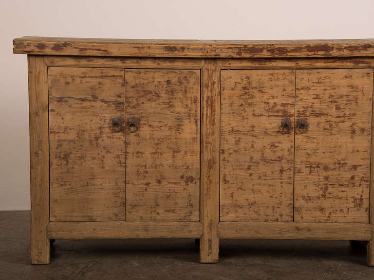 Painted Enfilade/Buffet, Six Cabinet Doors, Kuang Hsu period, China c.1875 In Excellent Condition In Houston, TX