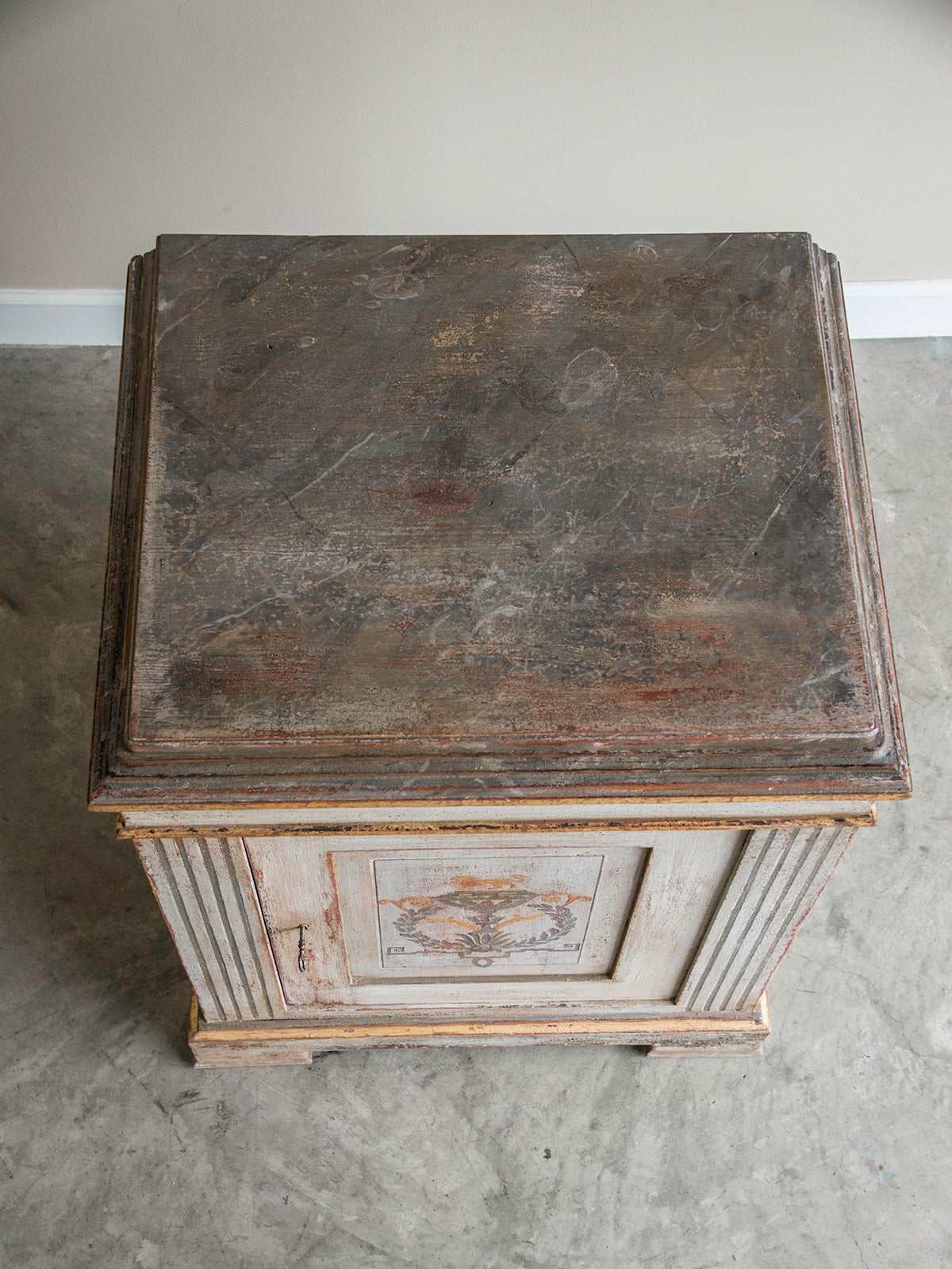 Gilt Neoclassical Single-Door Cabinet, Painted and Gilded, Germany, circa 1800