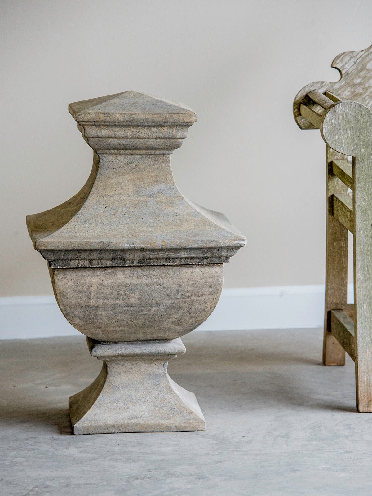 Pair of Vintage French Stone Architectural Finials in Two Pieces, circa 1930 For Sale 1