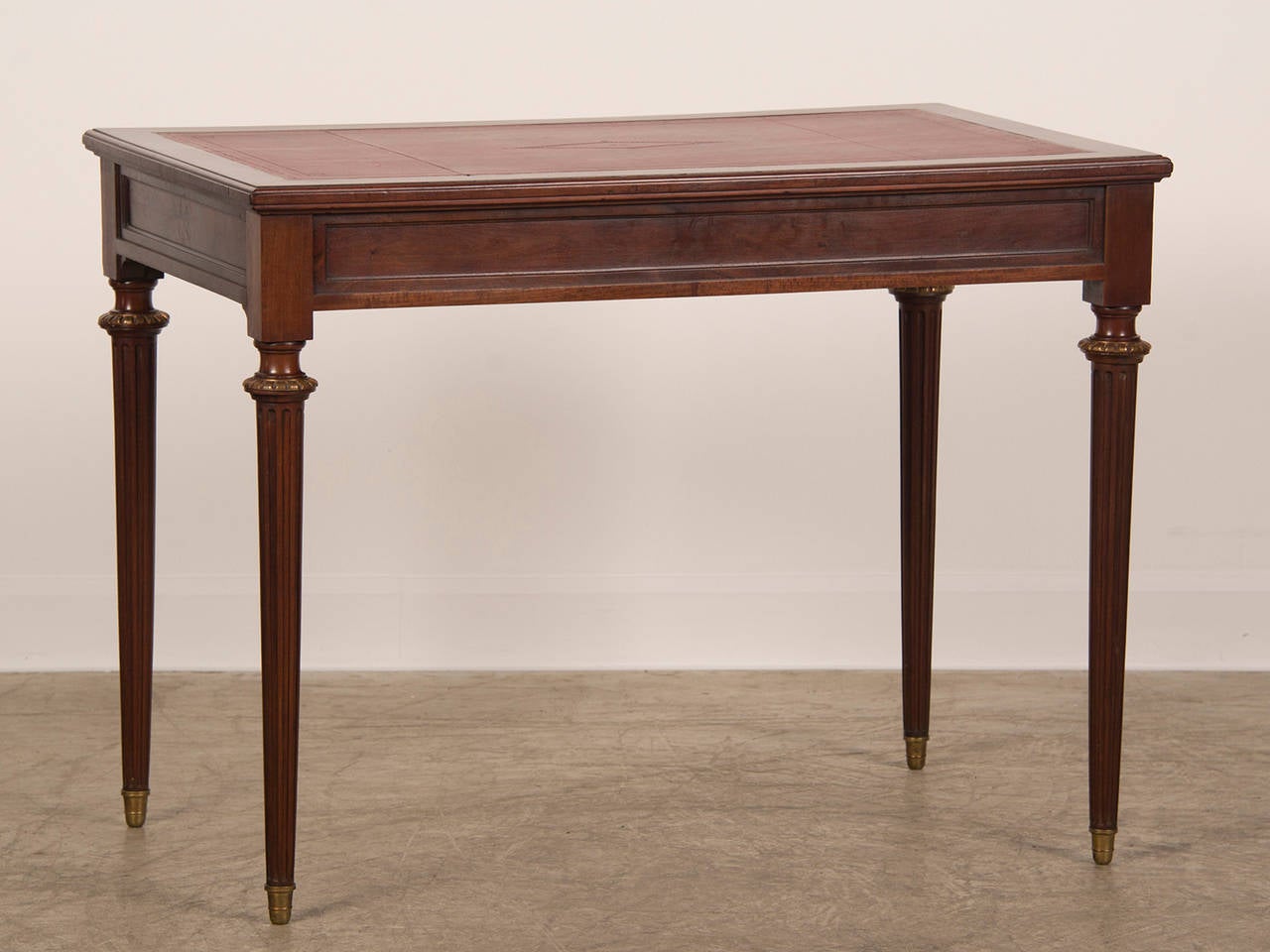 Louis XVI Style Vintage French Mahogany Writing Table, Leather Top, circa 1940 For Sale 3