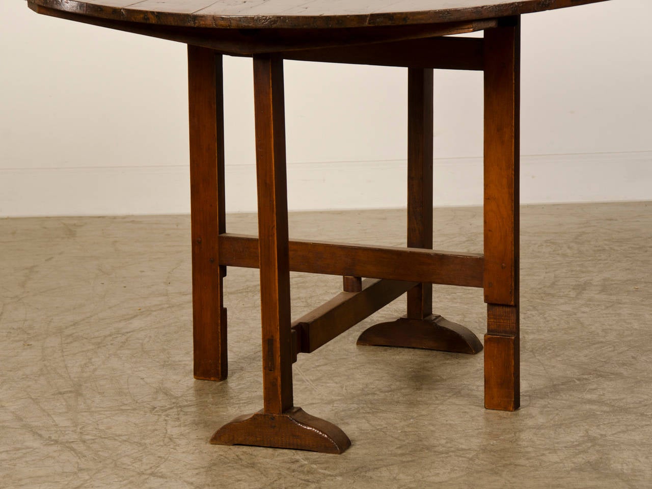 Dark Cherrywood Tilt-Top Wine Table, France circa 1860 In Excellent Condition In Houston, TX