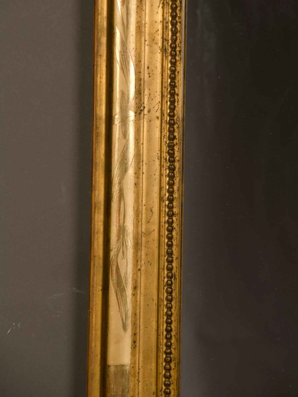 French Louis Philippe Style Gold Leaf Frame Mirror, France circa 1895 (33