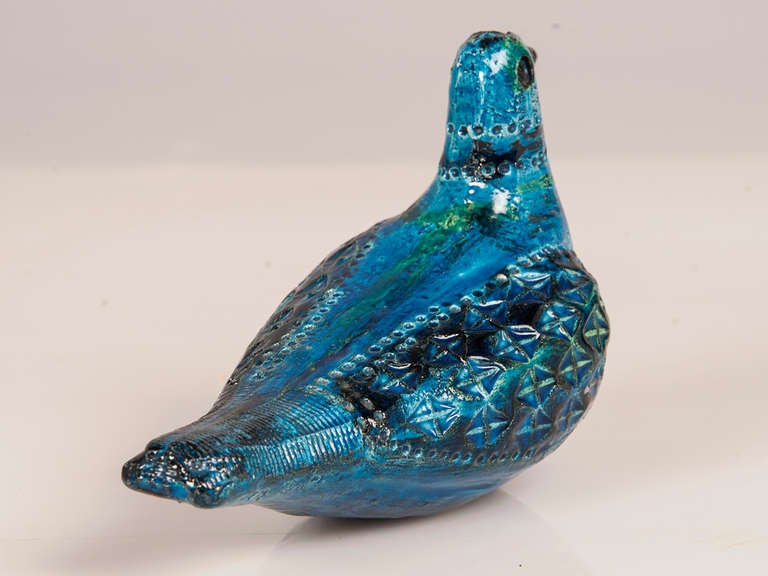 Italian Bitossi Turquoise Glazed Ceramic Figure of a Seated Bird, circa 1965 2