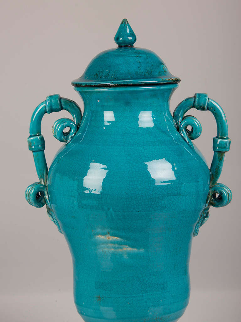 Burmantofts Style Pair of Blue Glazed Terracotta Urns, England, circa 1920 1