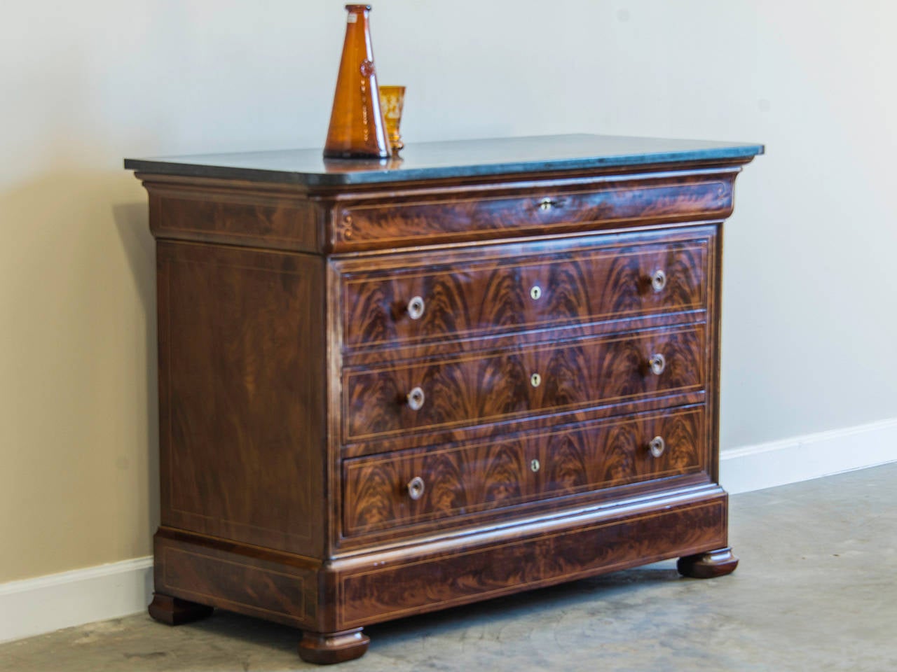 Louis Philippe Mahogany Chest, Beech Inlay, Marble Top, France, circa 1840 1