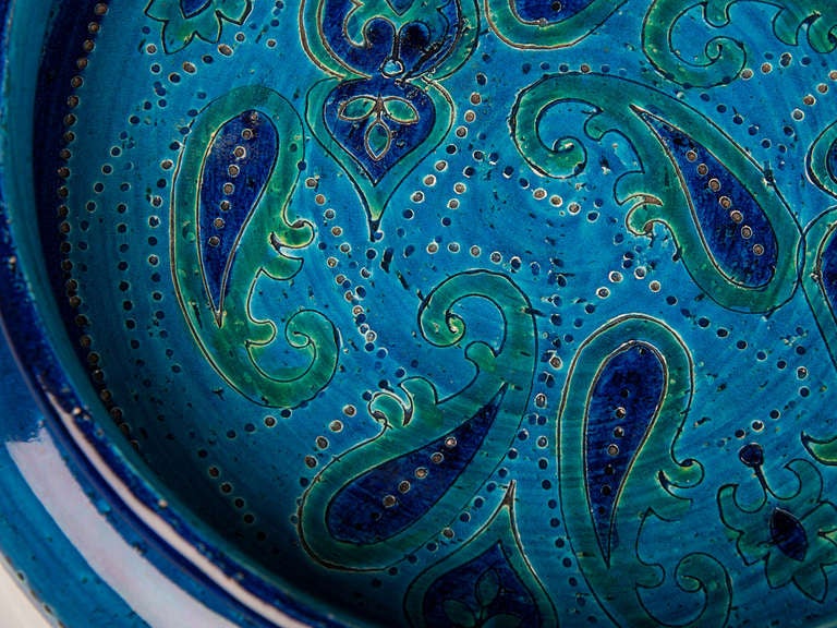 Mid-20th Century Large Italian Bitossi Turquoise Glazed Patterned Bowl circa 1965