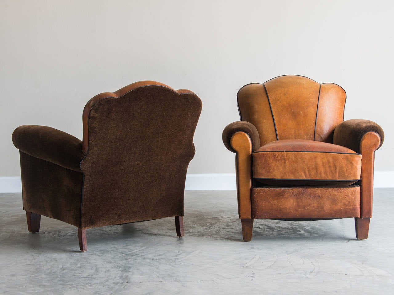 Pair of Art Deco Leather Armchairs, France, circa 1930 In Excellent Condition In Houston, TX