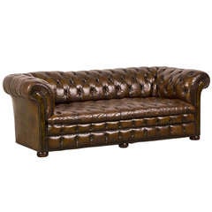 Leather Covered Vintage Chesterfield Sofa from England ca.1940