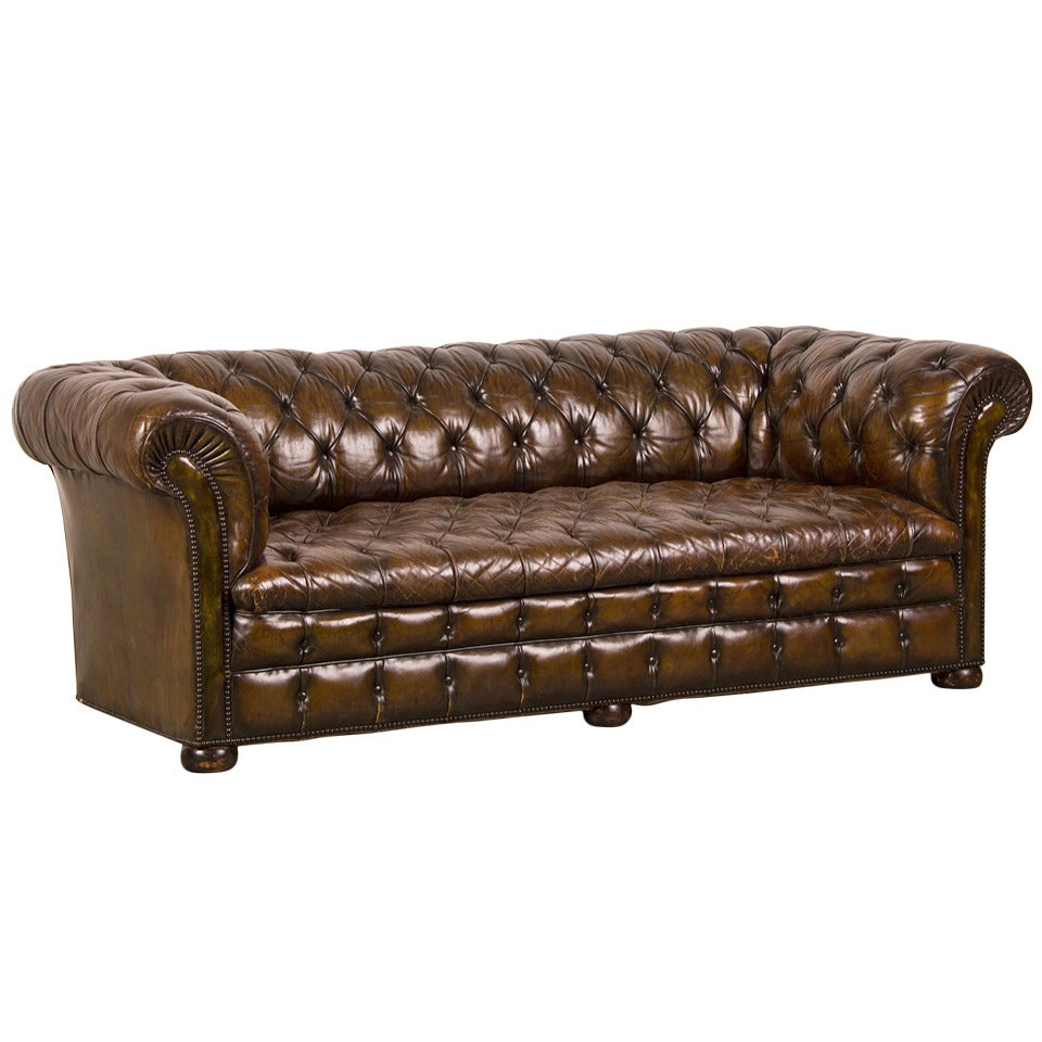 Leather Covered Vintage Chesterfield Sofa from England ca.1940