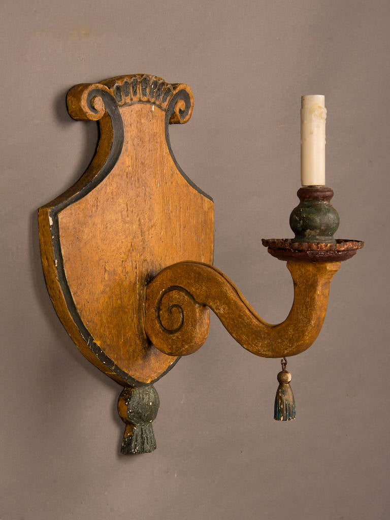 Pair of Antique Italian Wooden Sconces circa 1870 Original Painted Finish In Excellent Condition For Sale In Houston, TX
