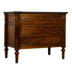 A Restauration period walnut chest of drawers from France c.1830 A Restauration period walnut chest of drawers from France c.1830