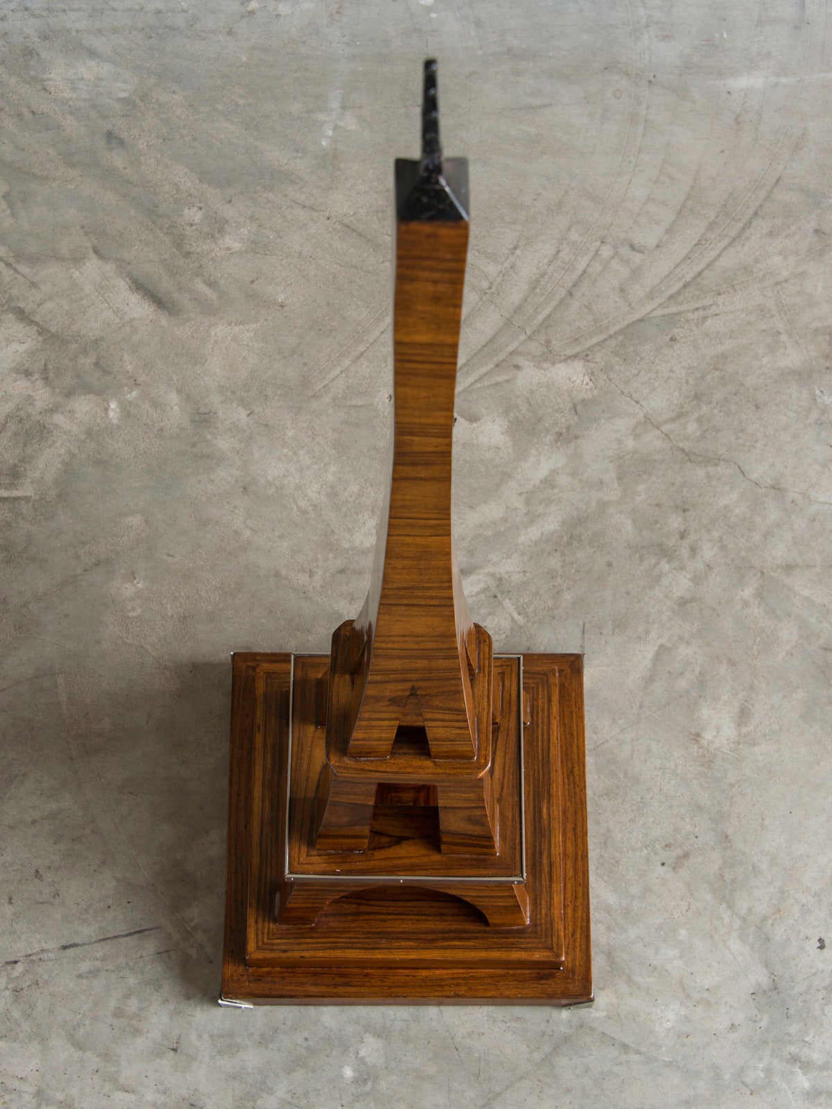 Carved Vintage French Art Deco Period Grand Scale Eiffel Tower of Rosewood, circa 1930 For Sale